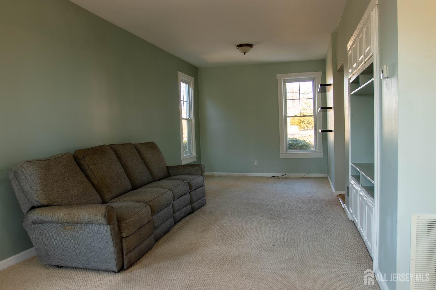 590 Buckelew Avenue, Monroe Township, New Jersey image 16