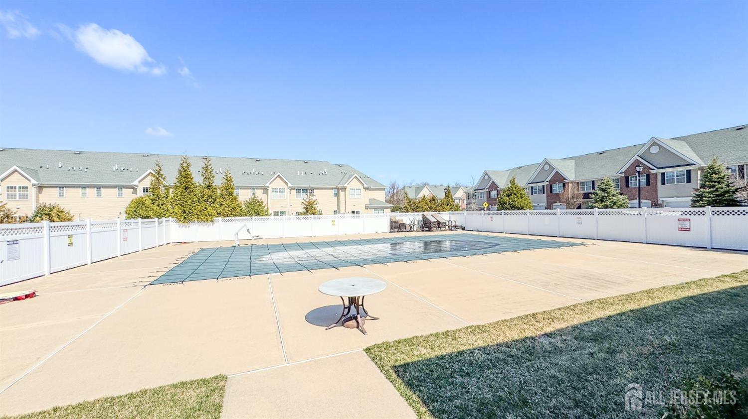 645 Doral Court, Piscataway, New Jersey image 16