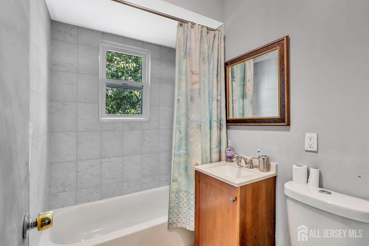 230 Creek Road, Keansburg, New Jersey image 19