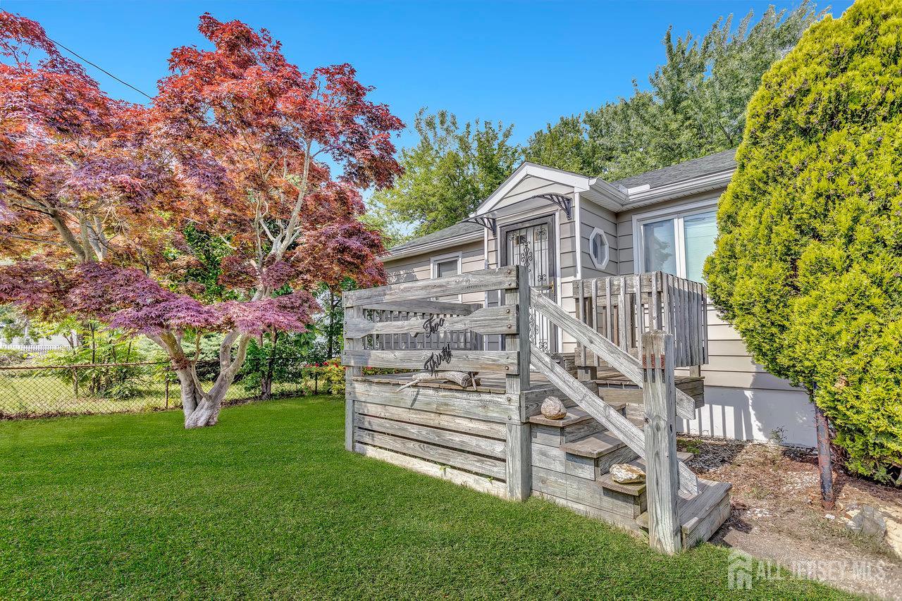 230 Creek Road, Keansburg, New Jersey image 20