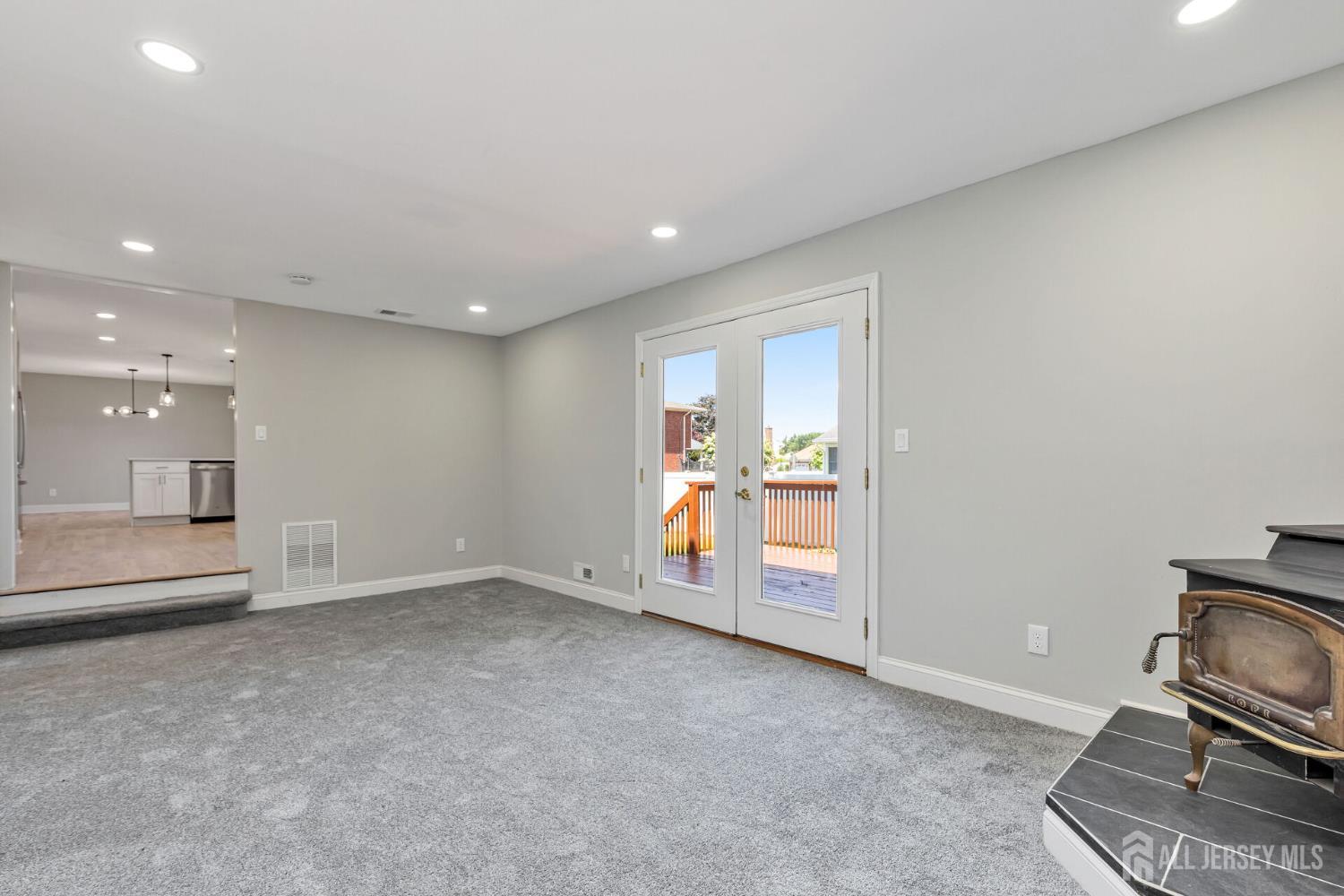 141 Day Street, South Plainfield, New Jersey image 14