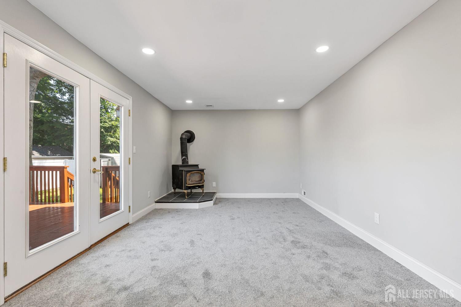141 Day Street, South Plainfield, New Jersey image 15