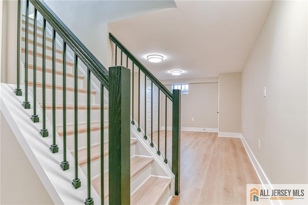 32 Campbell Avenue, Edison, New Jersey image 18