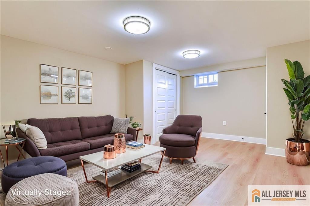 32 Campbell Avenue, Edison, New Jersey image 24
