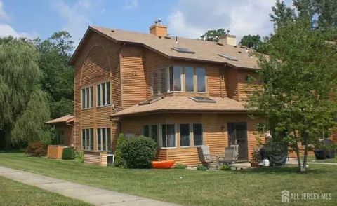 Condo For Sale - 135 Brandywine Court<br/> Brick, NJ 08724