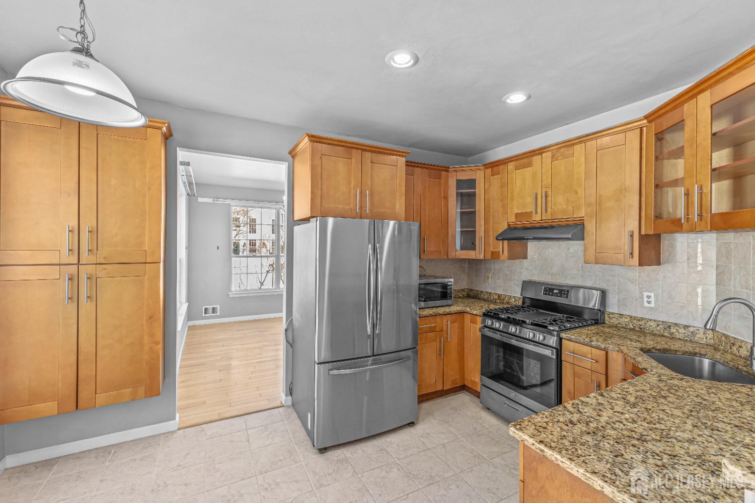 2 Rush Court, Plainsboro, New Jersey image 19