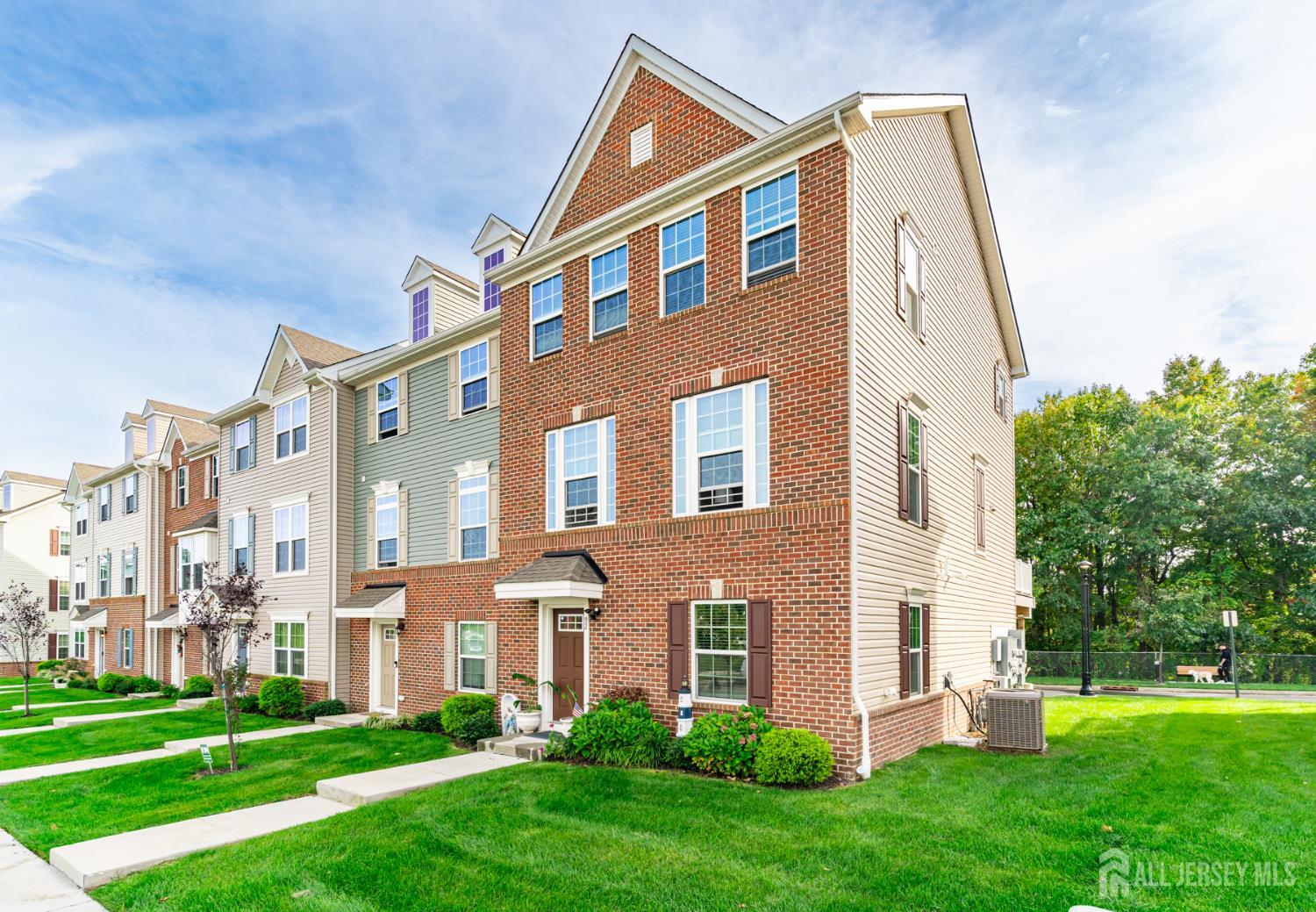 92 Anchor Way 292
