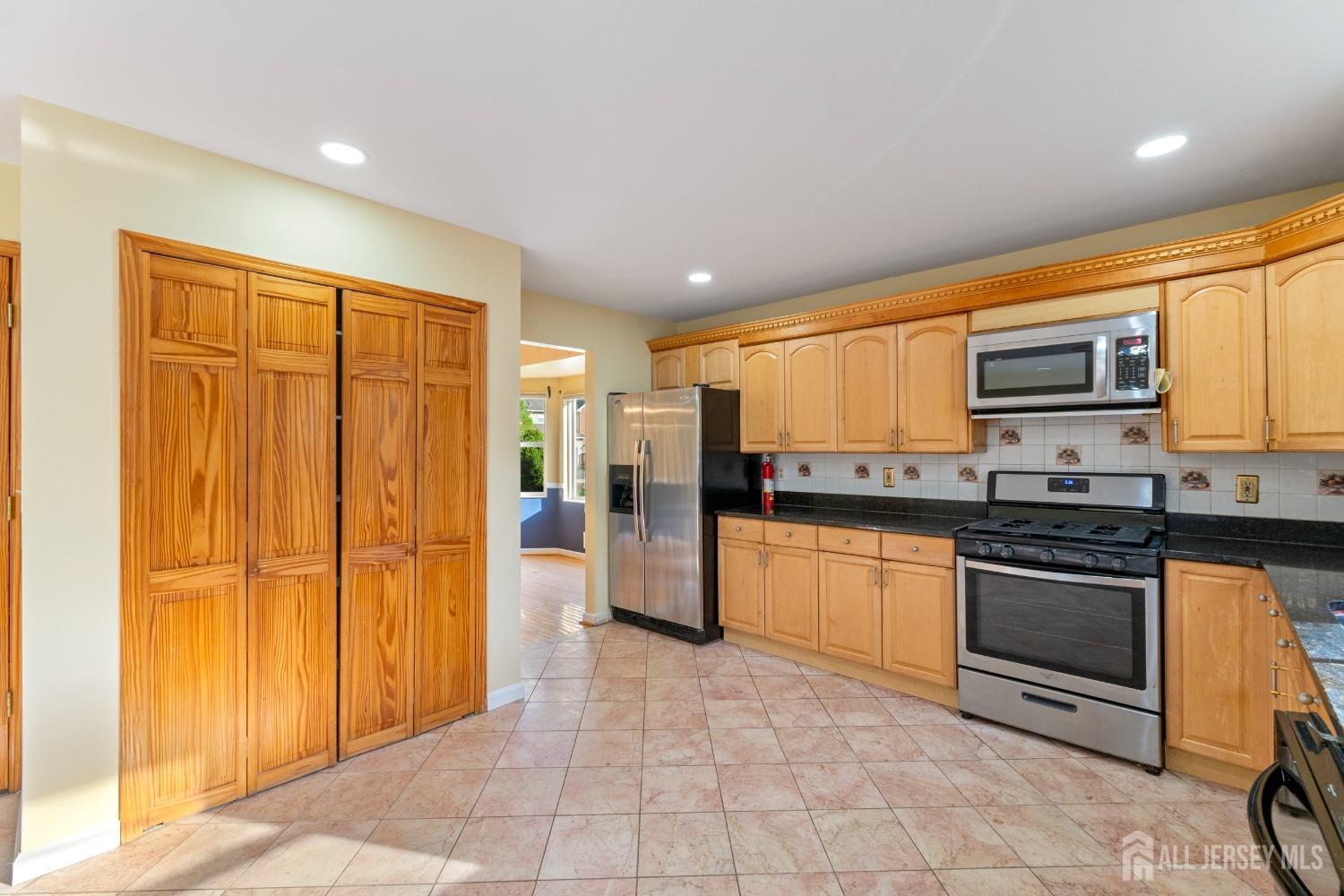 105 Harmony Lane, Englishtown, New Jersey image 23