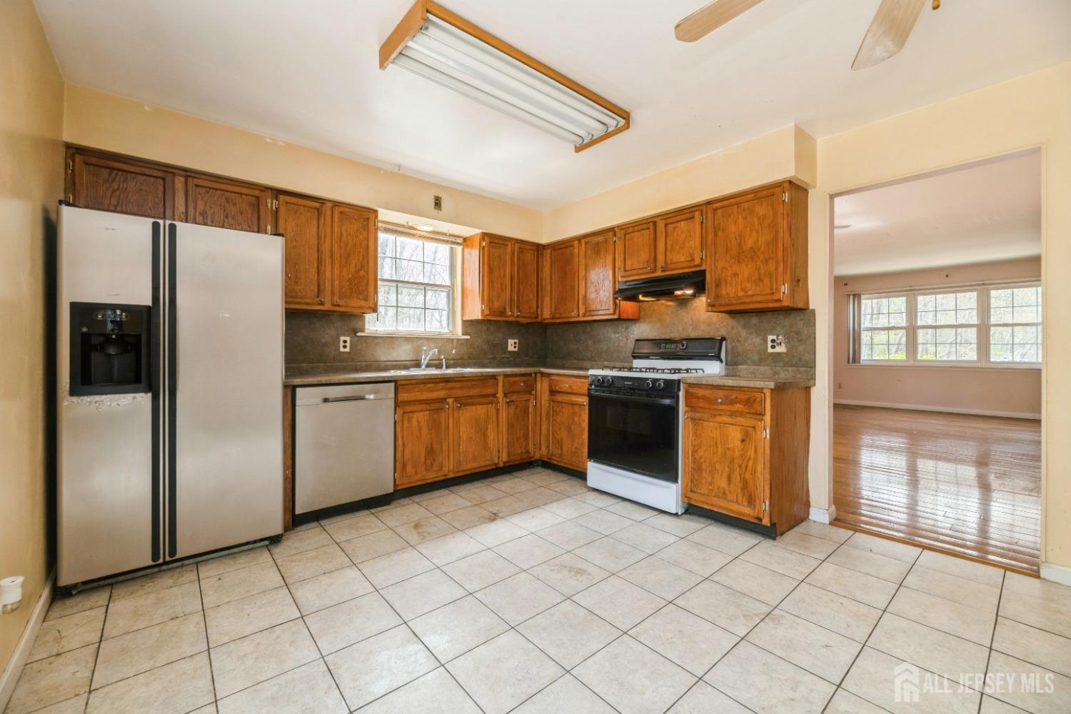 44 Townsend Drive, Old Bridge, New Jersey image 10