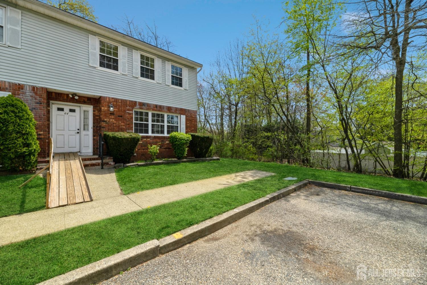 44 Townsend Drive, Old Bridge, New Jersey image 2