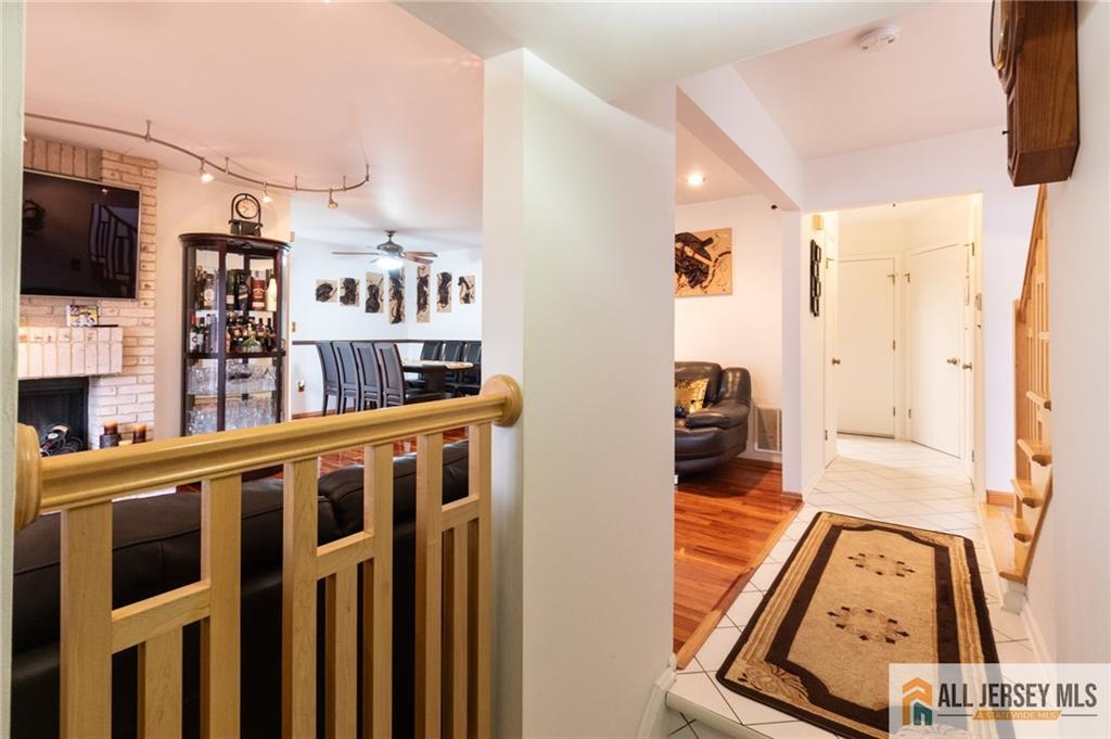 96 Riverbend Drive, North Brunswick, New Jersey image 13