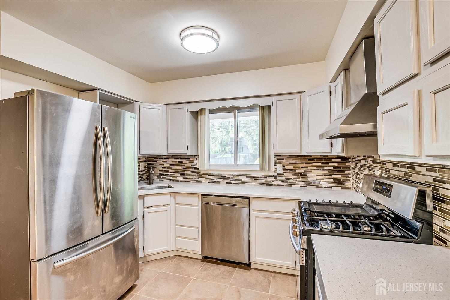 55 Marlin Avenue, Edison, New Jersey image 21