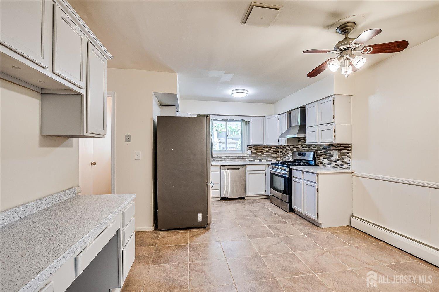 55 Marlin Avenue, Edison, New Jersey image 17