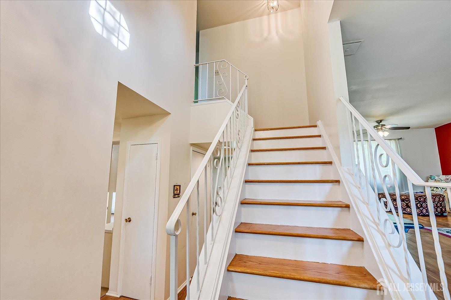 55 Marlin Avenue, Edison, New Jersey image 28