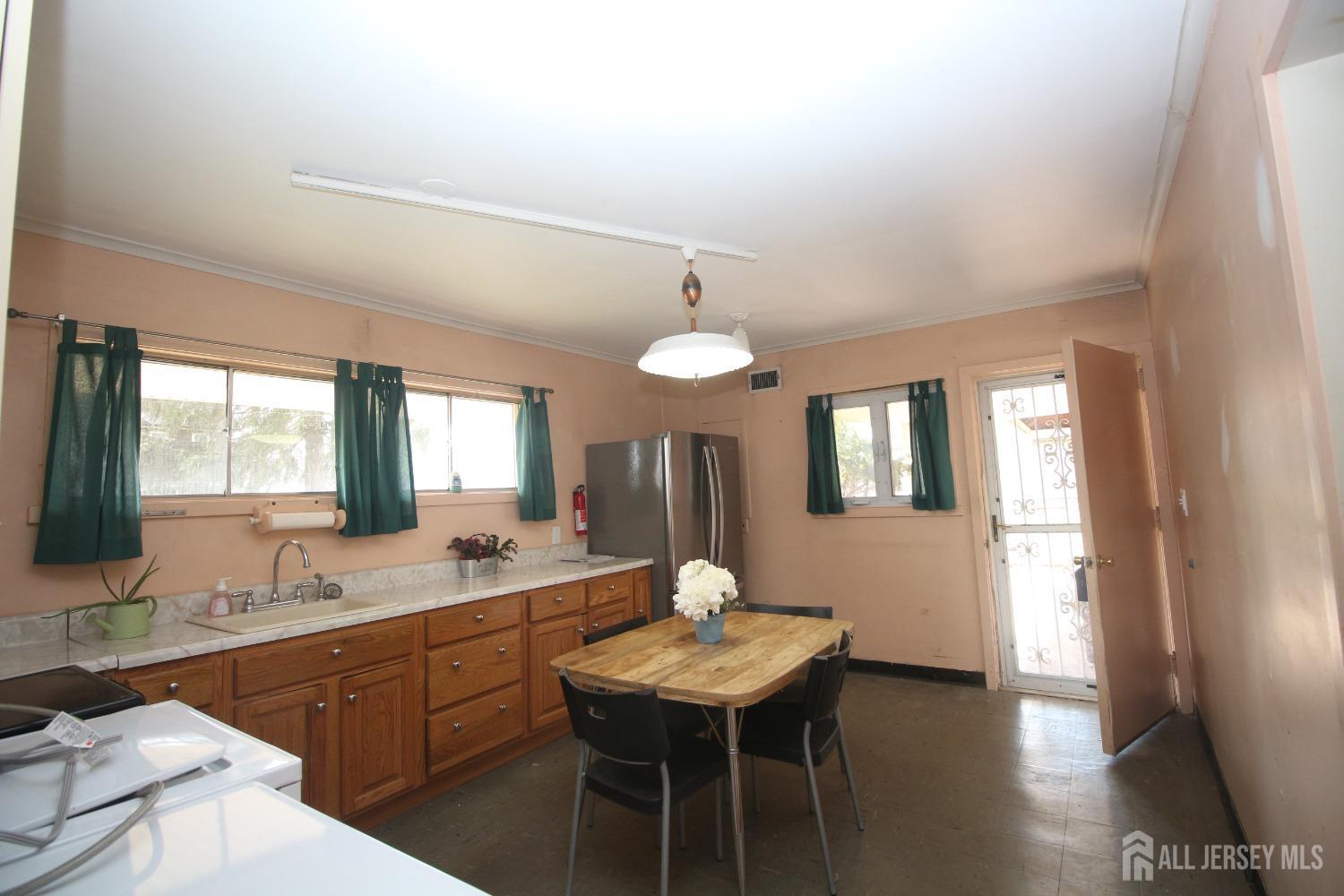 106 Woodland Road, Piscataway, New Jersey image 4