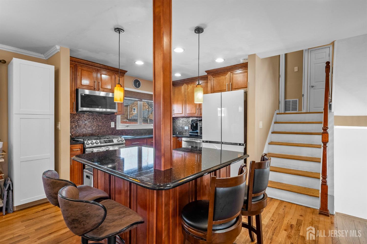 4 Hill Road, Edison, New Jersey image 11