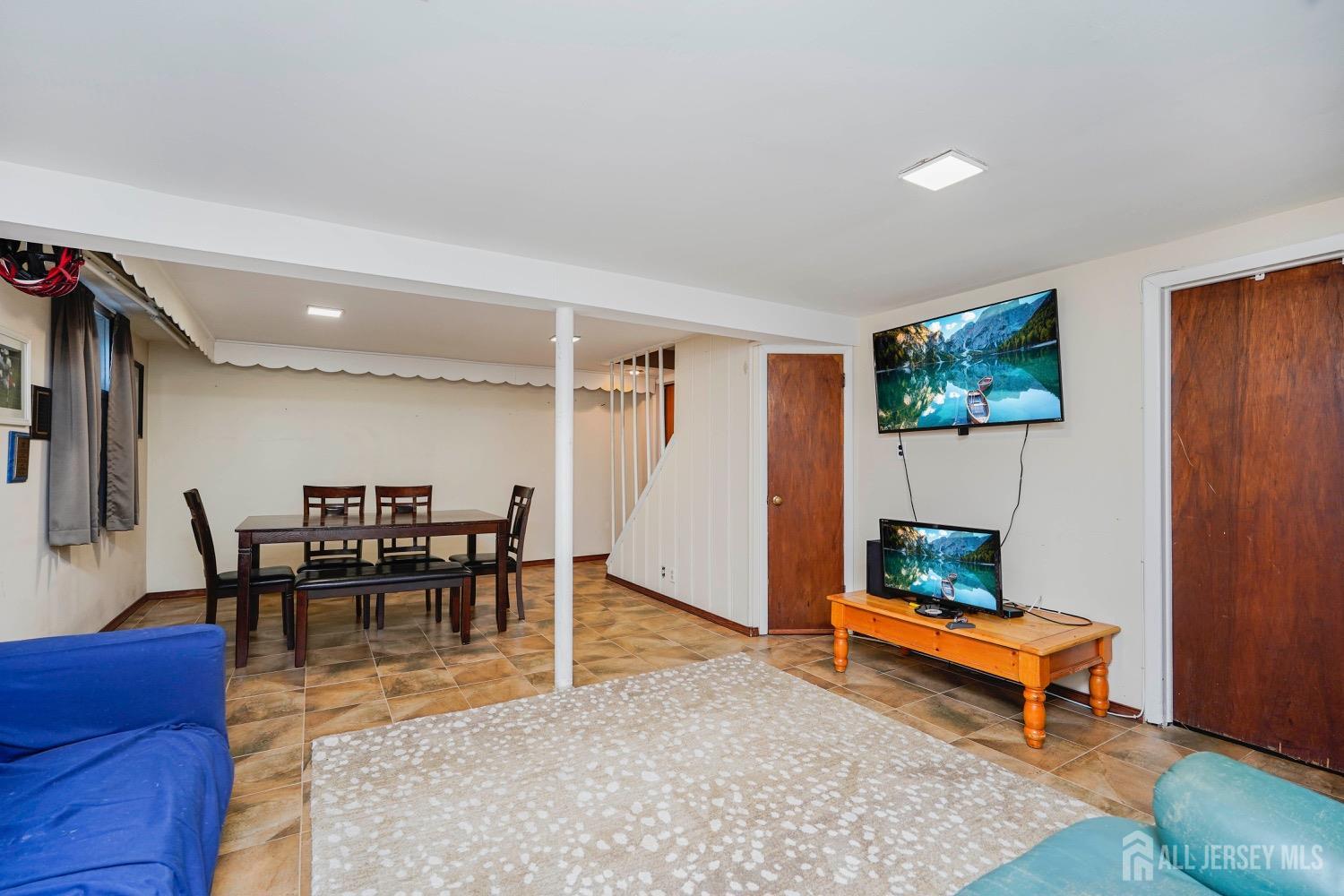 1266 Revoir Drive, Rahway, New Jersey image 15