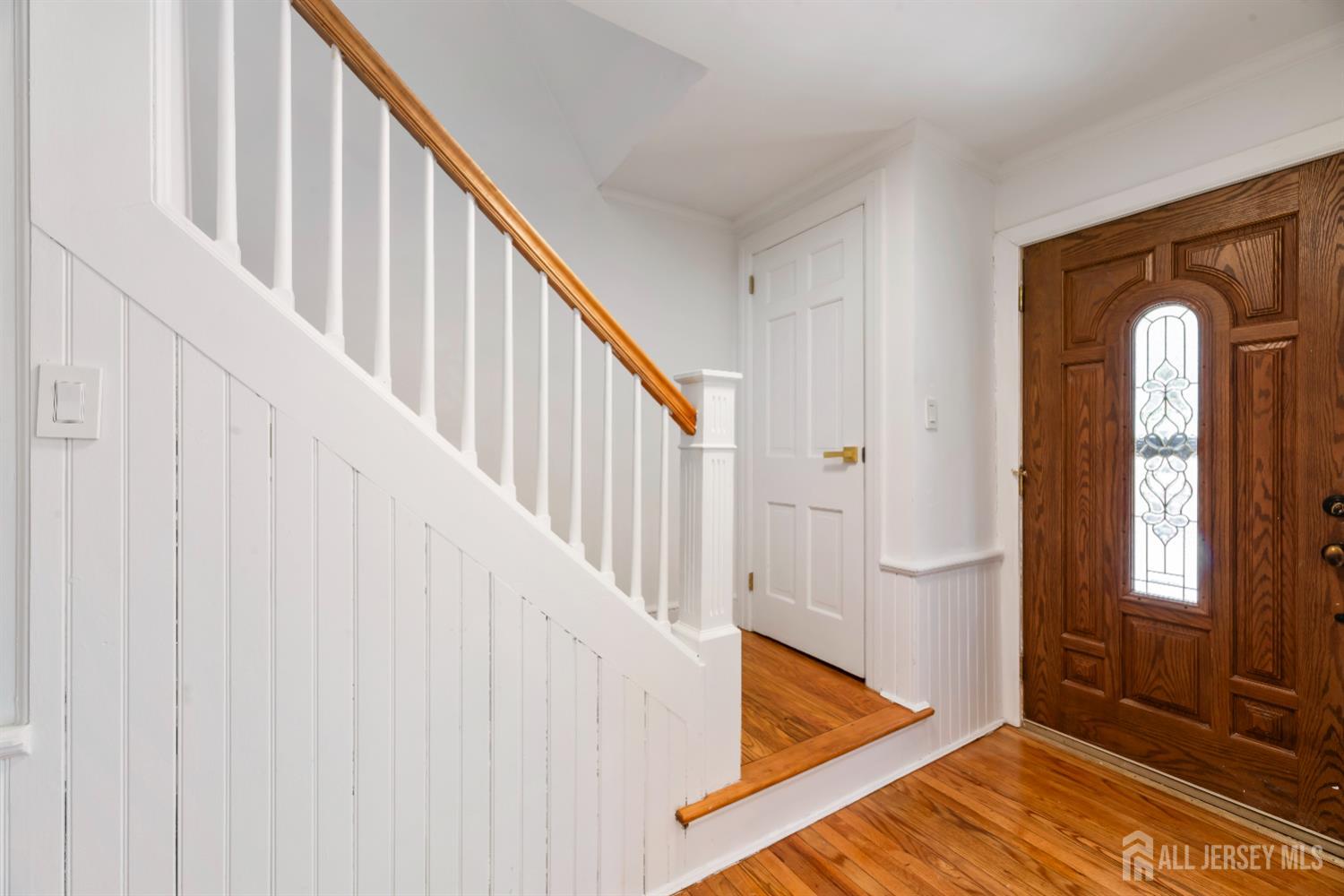299 Riva Avenue, East Brunswick, New Jersey image 6