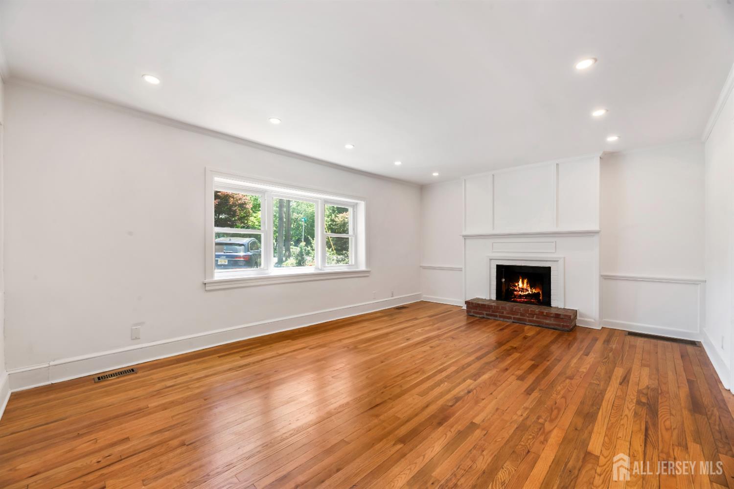 299 Riva Avenue, East Brunswick, New Jersey image 7