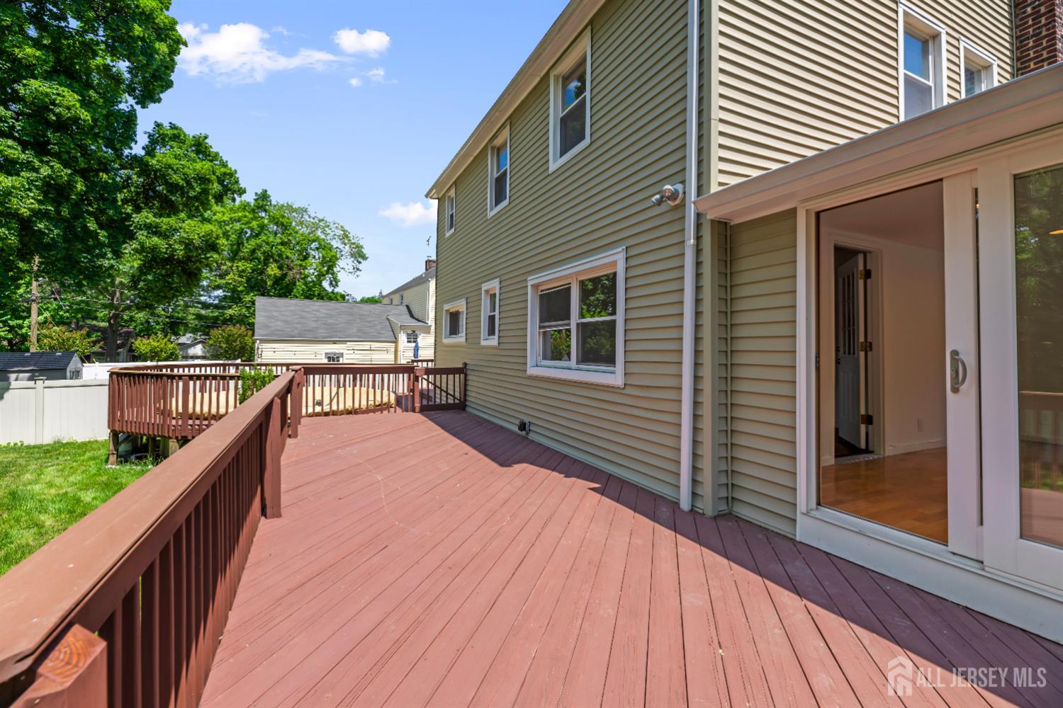 299 Riva Avenue, East Brunswick, New Jersey image 37