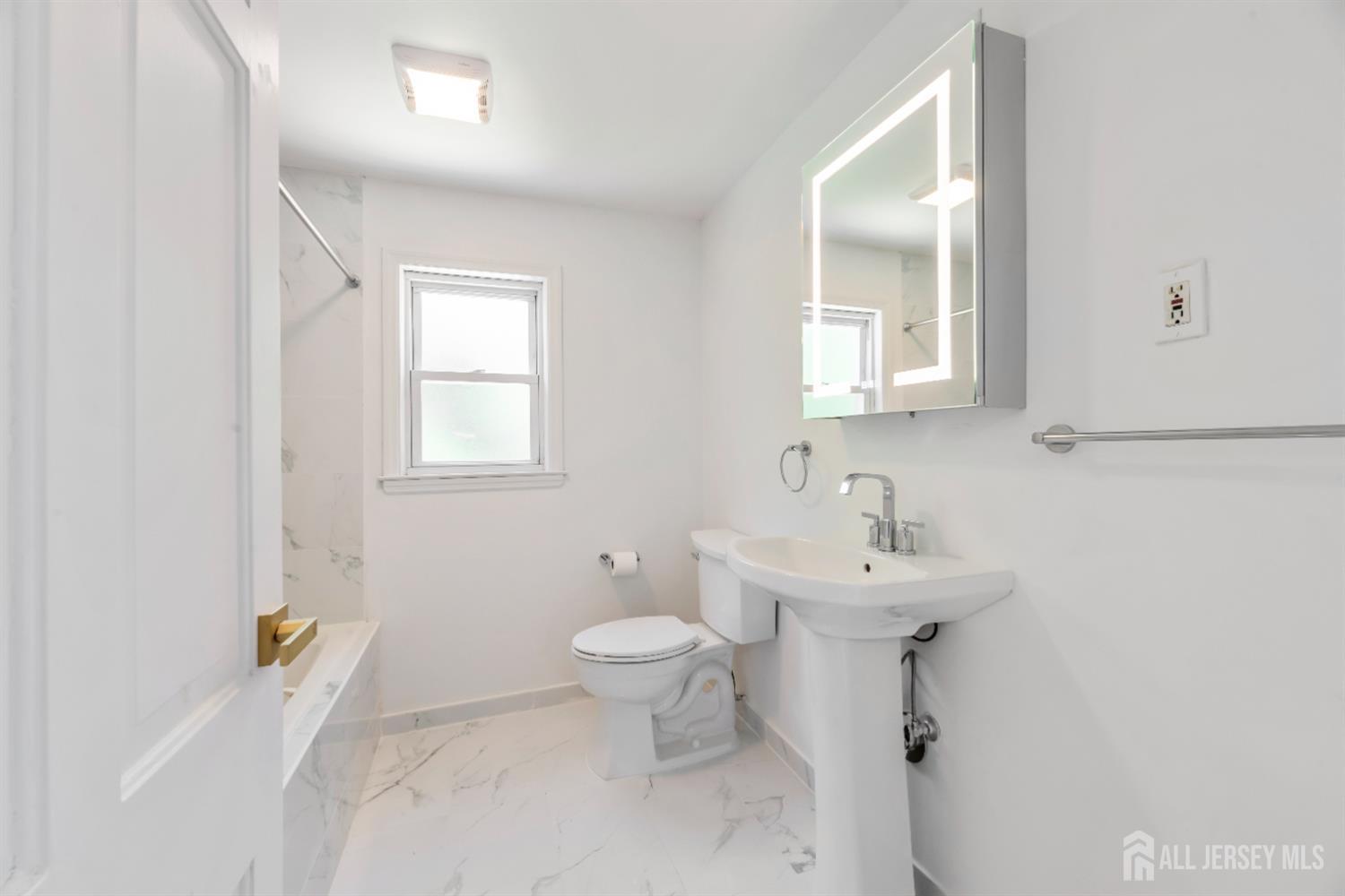 299 Riva Avenue, East Brunswick, New Jersey image 27
