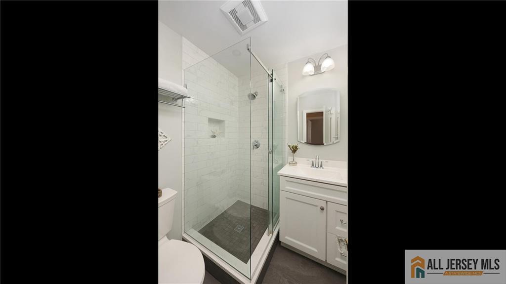 333 Melrose Avenue, Middlesex, New Jersey image 20