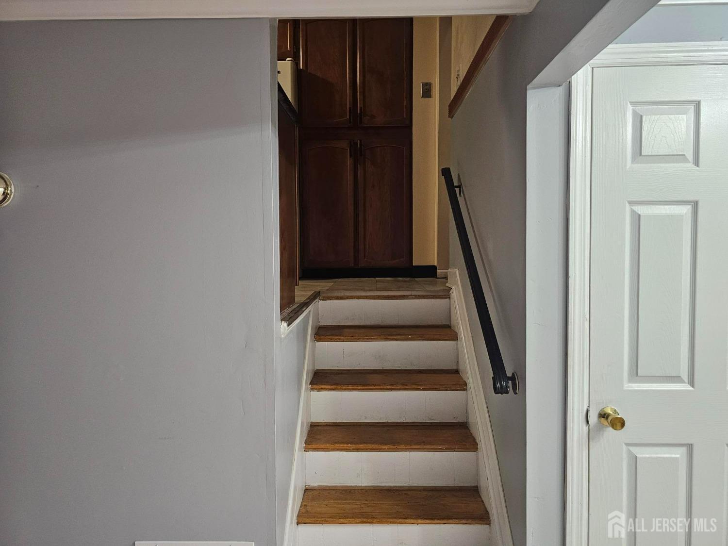 7 Somer Drive, Somerville, New Jersey image 6
