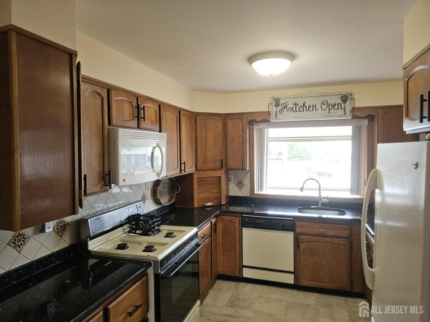7 Somer Drive, Somerville, New Jersey image 28