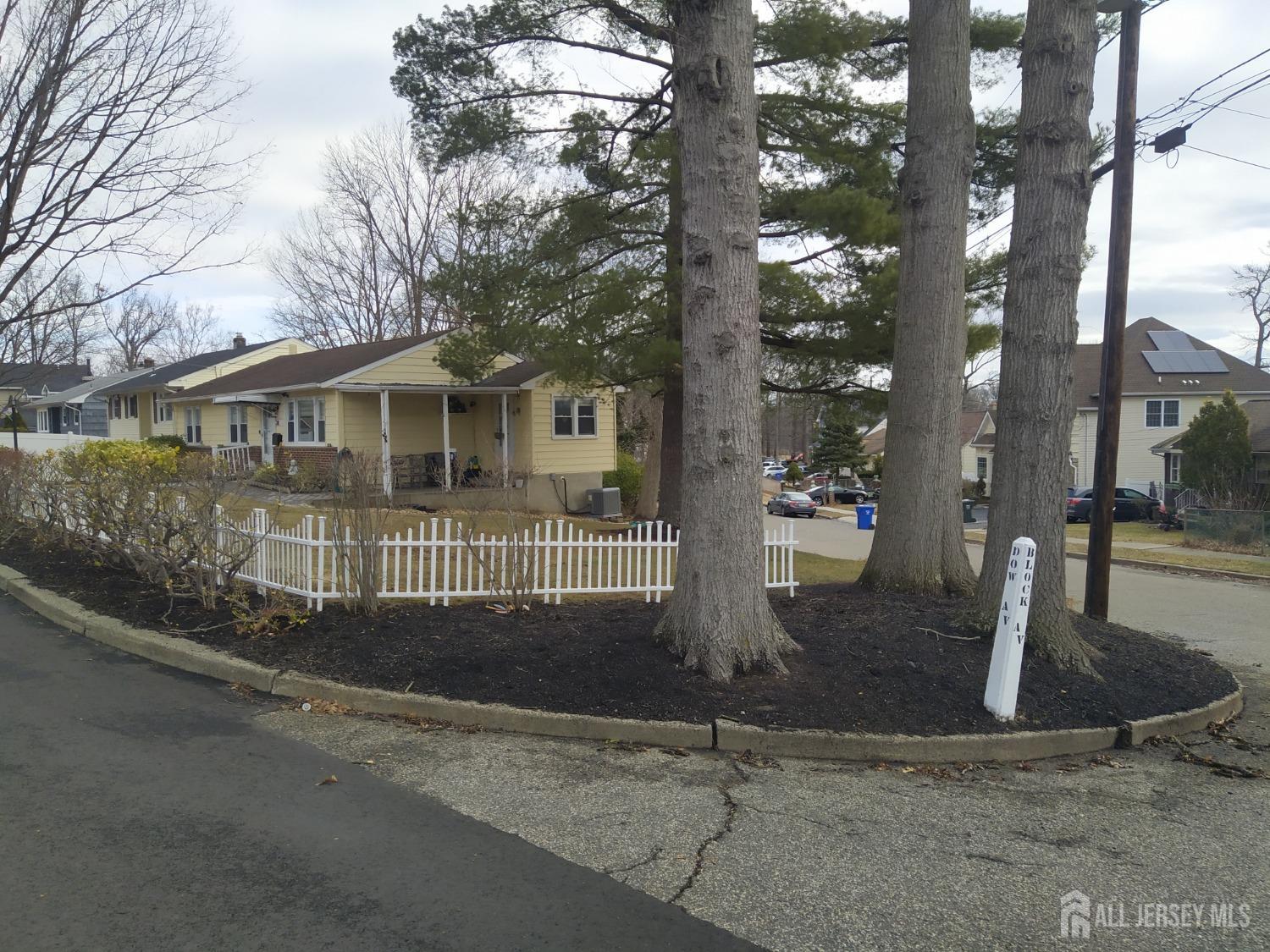 38 Block Avenue, Iselin, New Jersey image 22