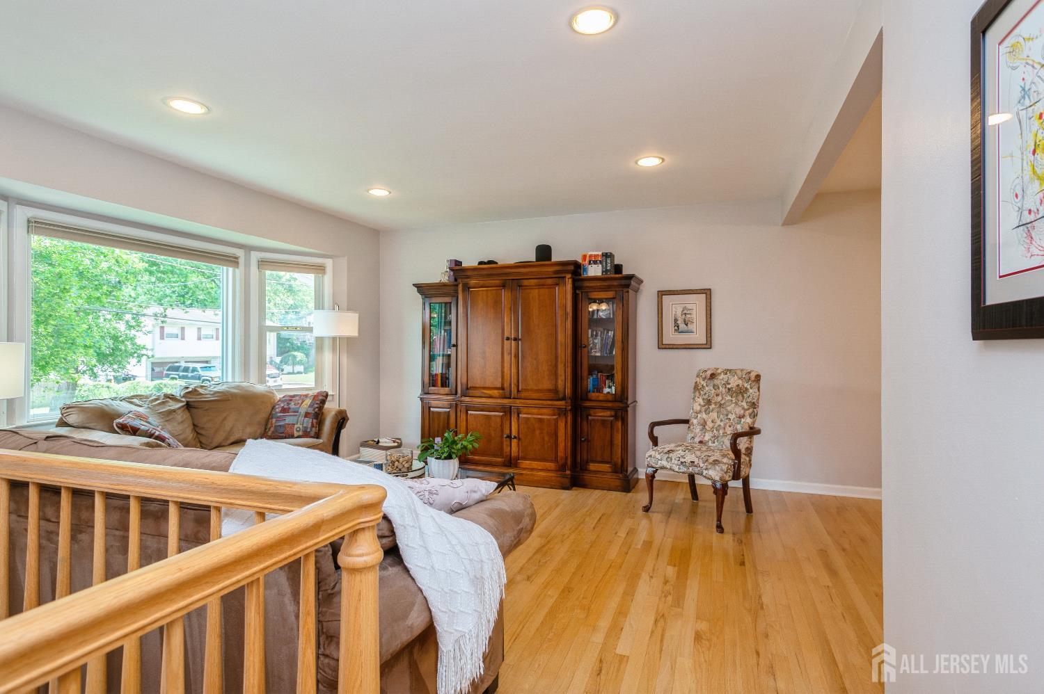 East Brunswick, New Jersey 08816, United States, 3 Bedrooms Bedrooms, ,2 BathroomsBathrooms,Residential,Active,167808