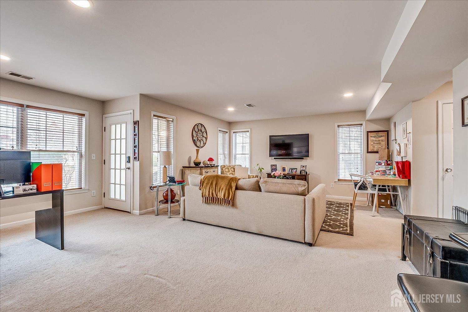 89 South Shore Drive, South Amboy, New Jersey image 48