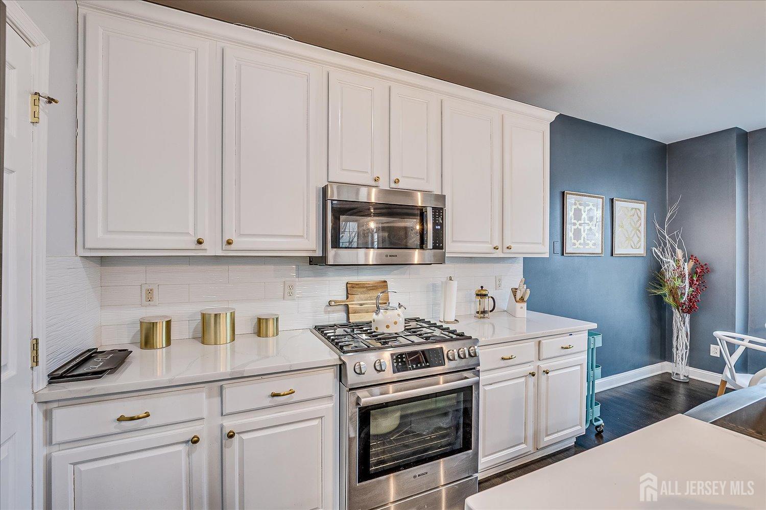 89 South Shore Drive, South Amboy, New Jersey image 32