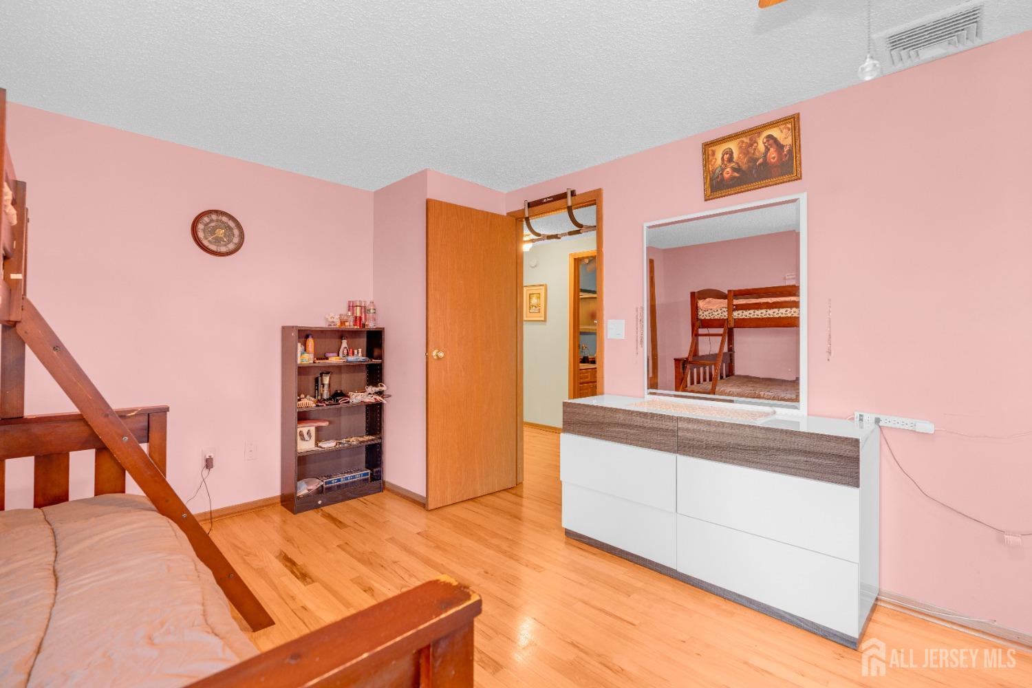 4903 Hana Road, Edison, New Jersey image 24