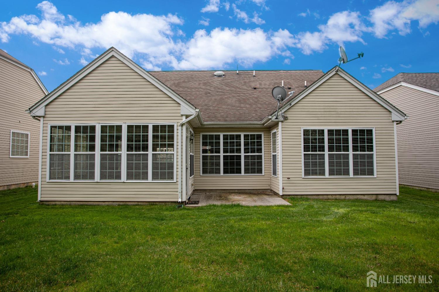 247 Springmeadow Way, Monroe Township, New Jersey image 27