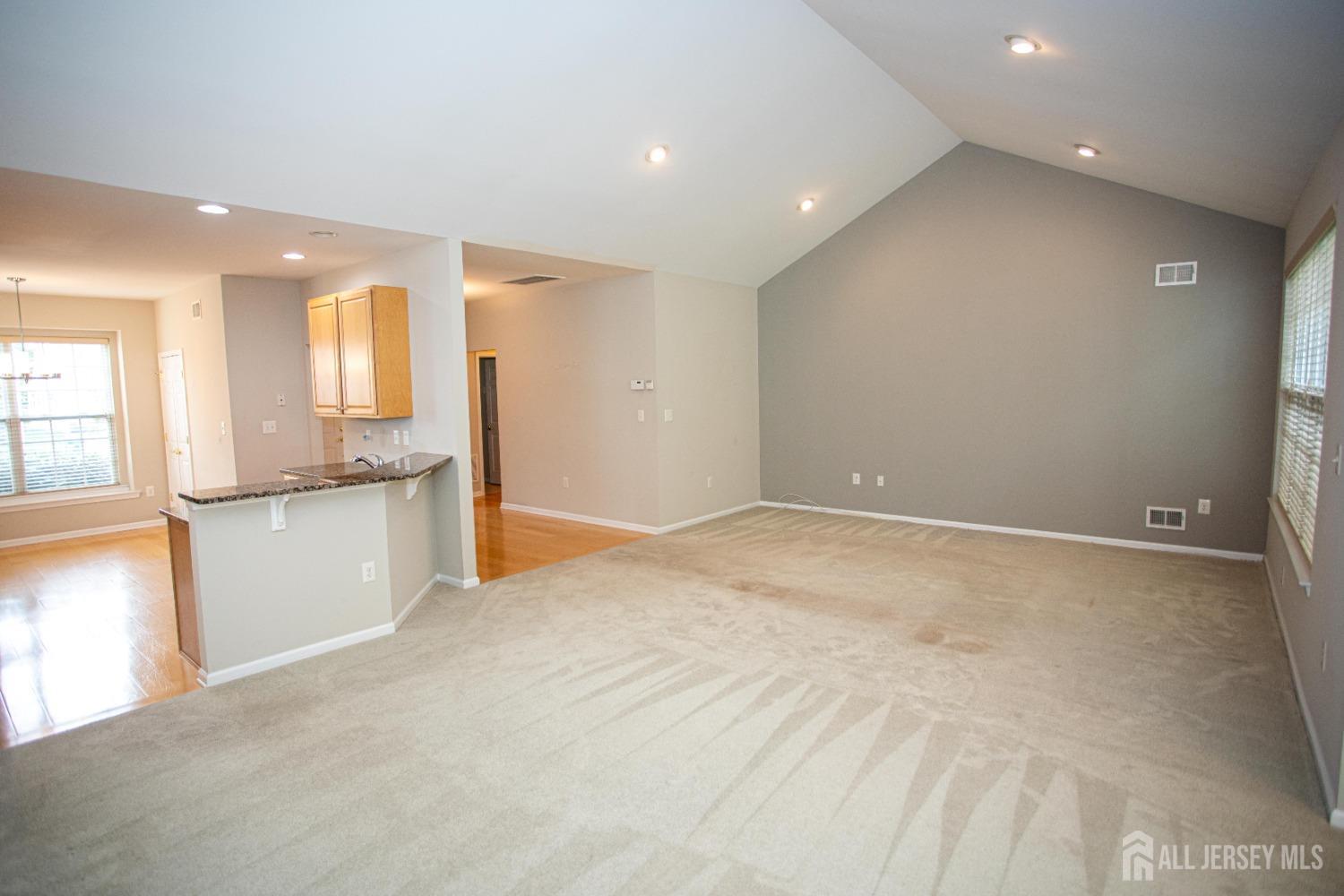 247 Springmeadow Way, Monroe Township, New Jersey image 10