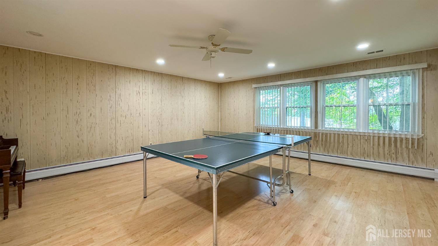 25 Sherwood Road, Edison, New Jersey image 9