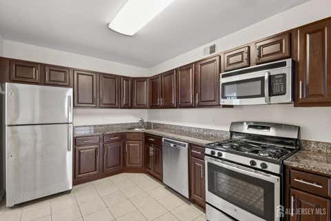 Condo For Sale - 1403 Plymouth Road<br/> North Brunswick, NJ 08902