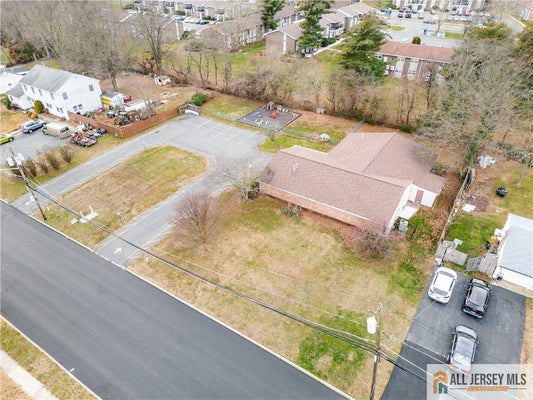 9 STANWORTH RD, KENDALL PARK, NJ 08824 - Image b3f4e0edfae8fbc0bf7266c5e55cbb5f/2122667623