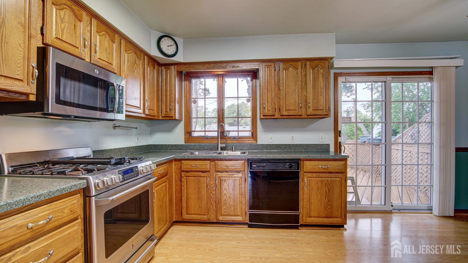 246 Gereghty Street, South Amboy, New Jersey image 6