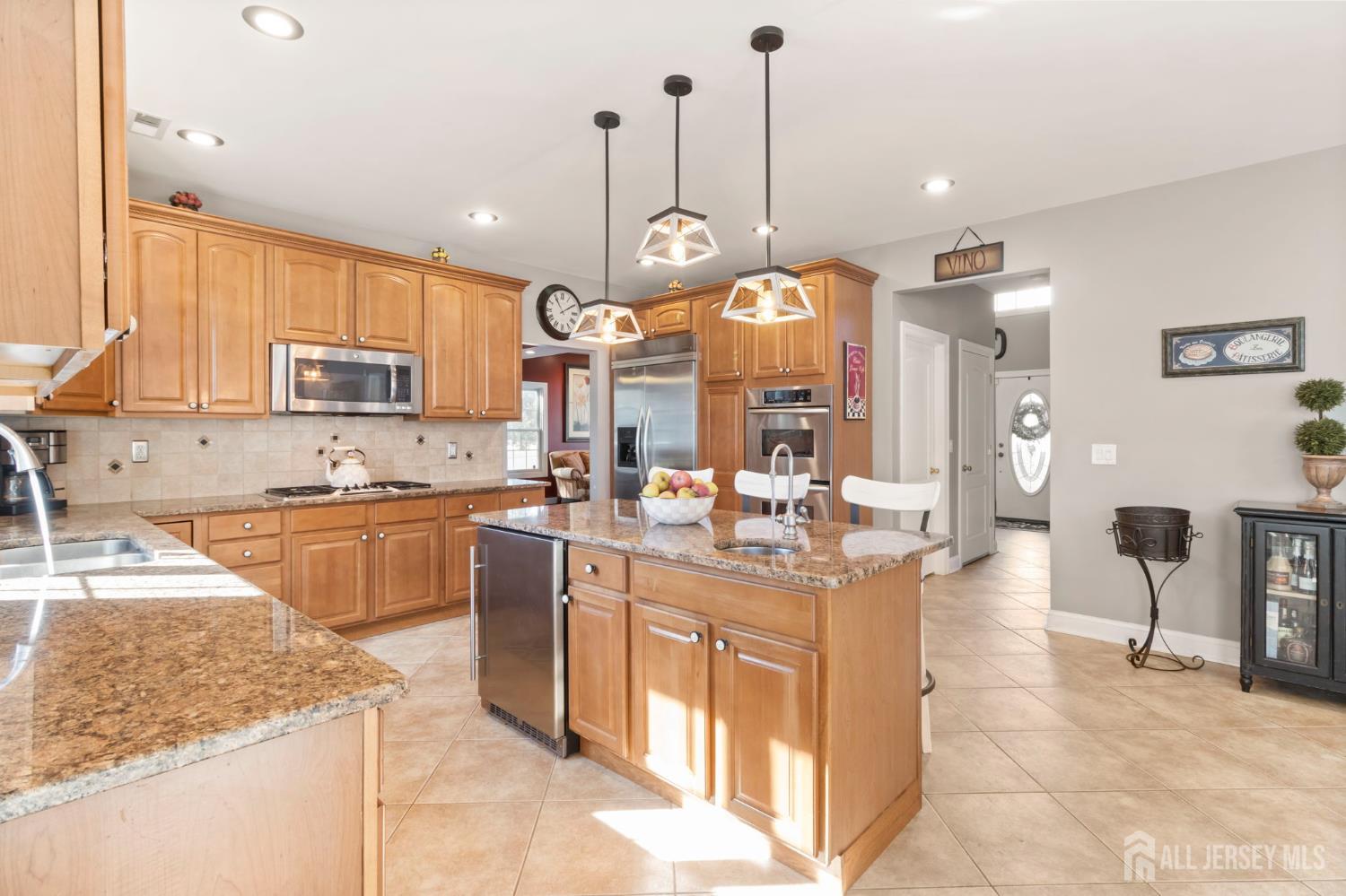 South Plainfield, New Jersey 07080, United States, 5 Bedrooms Bedrooms, ,5 BathroomsBathrooms,Residential,Coming Soon,233746