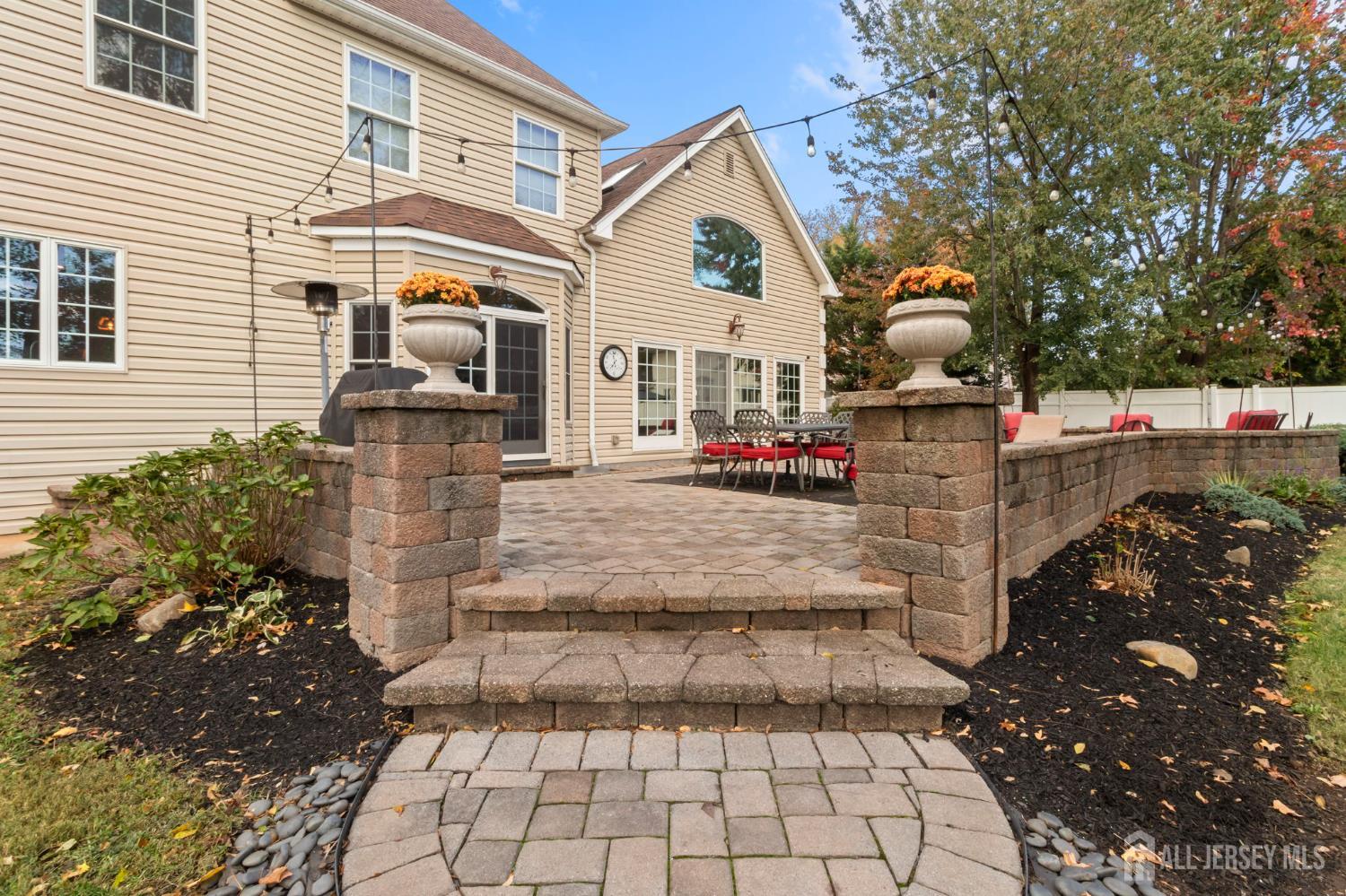 South Plainfield, New Jersey 07080, United States, 5 Bedrooms Bedrooms, ,5 BathroomsBathrooms,Residential,Coming Soon,233746