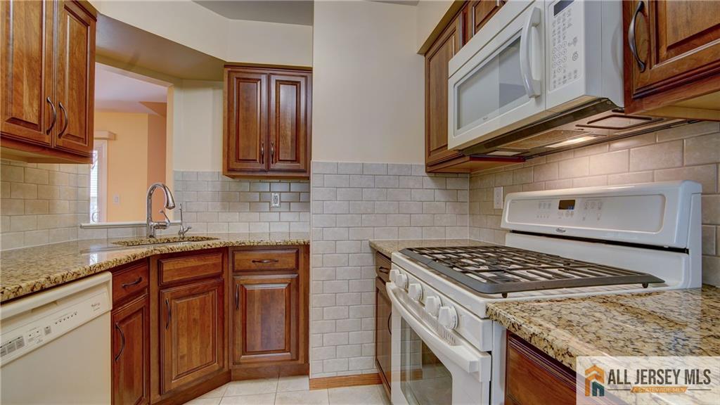 1141 Schmidt Lane, North Brunswick, New Jersey image 14