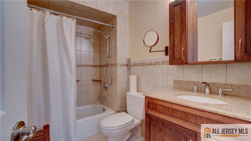 1141 Schmidt Lane, North Brunswick, New Jersey image 25