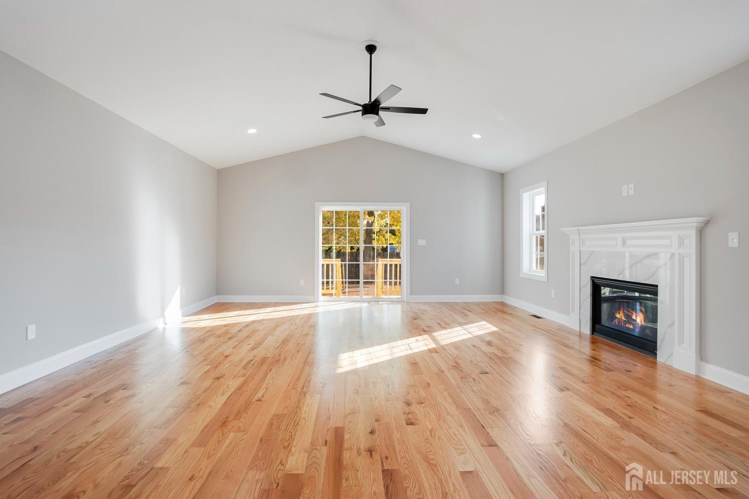 340 Schmidt Place, Fords, New Jersey image 13