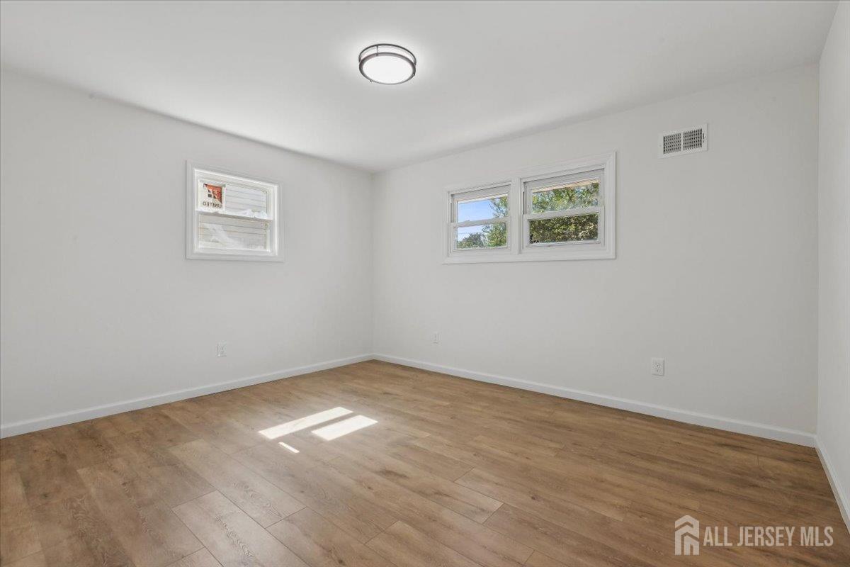 Colonia, New Jersey 07067, United States, 4 Bedrooms Bedrooms, ,3 BathroomsBathrooms,Residential,Coming Soon,189107