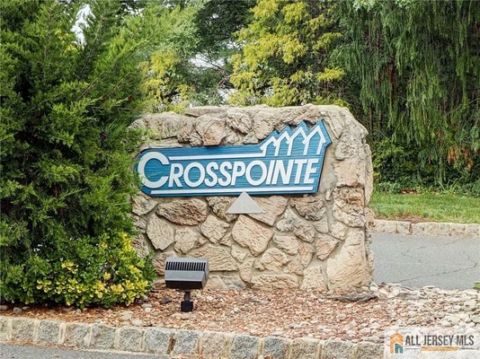 19 LEAR CT, EAST BRUNSWICK, NJ 08816 - Image b4a75fb2a7154d03c75f3c2ddbd082e9/3023070201