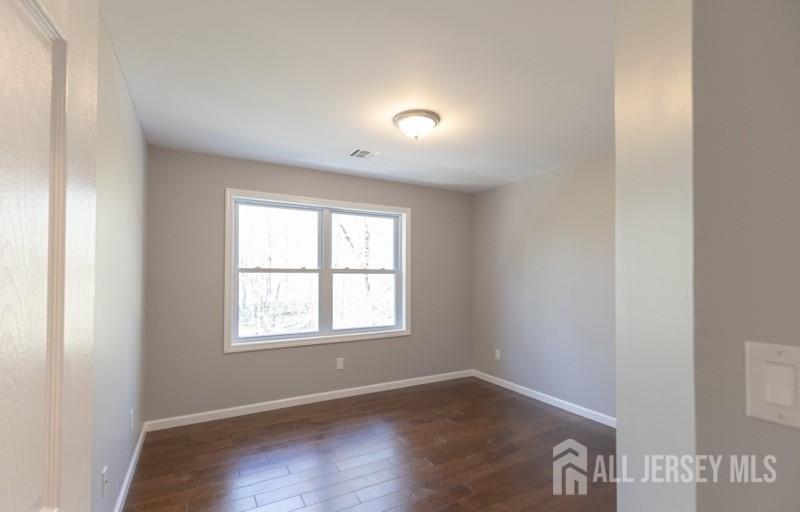 25 4th Place, Piscataway, New Jersey image 13