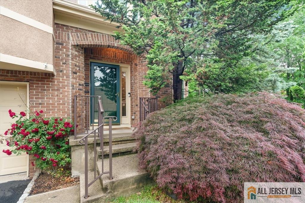 South Brunswick, New Jersey 08852, United States, 3 Bedrooms Bedrooms, ,4 BathroomsBathrooms,Residential,Active,153844