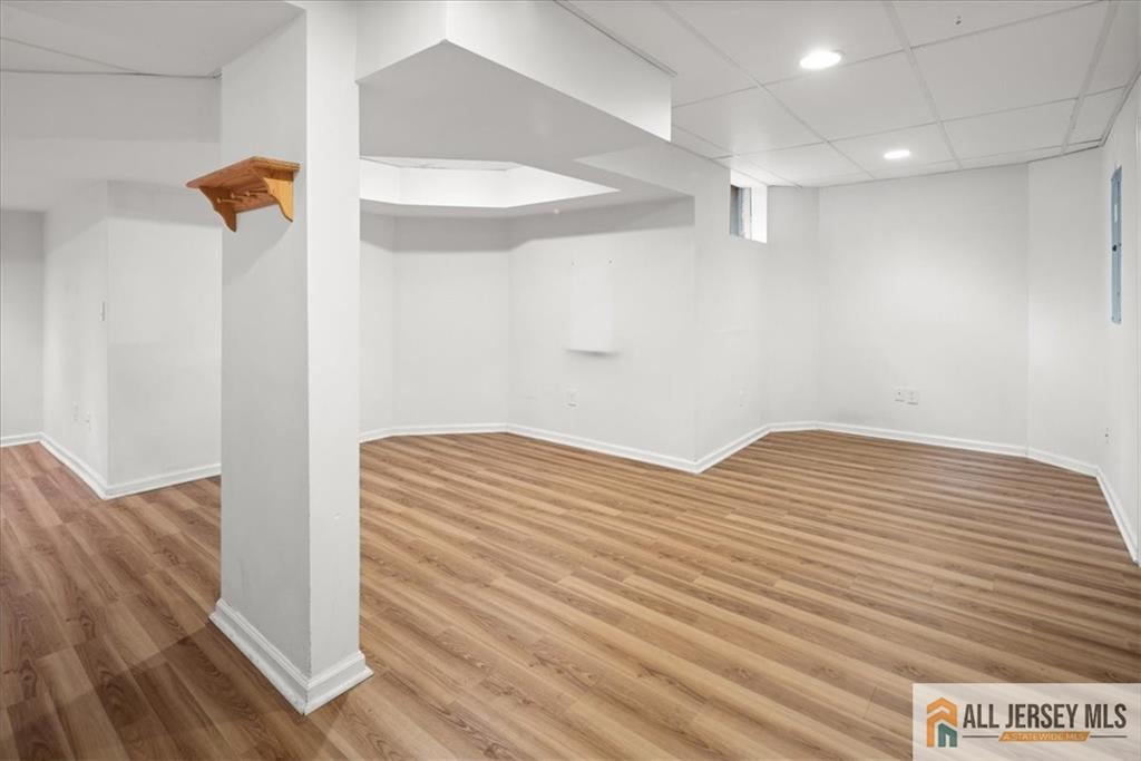 South Brunswick, New Jersey 08852, United States, 3 Bedrooms Bedrooms, ,4 BathroomsBathrooms,Residential,Active,153844