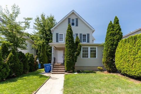 Apartment For Rent - 348 Front Street #2<br/> Middlesex County, Dunellen, NJ 08812